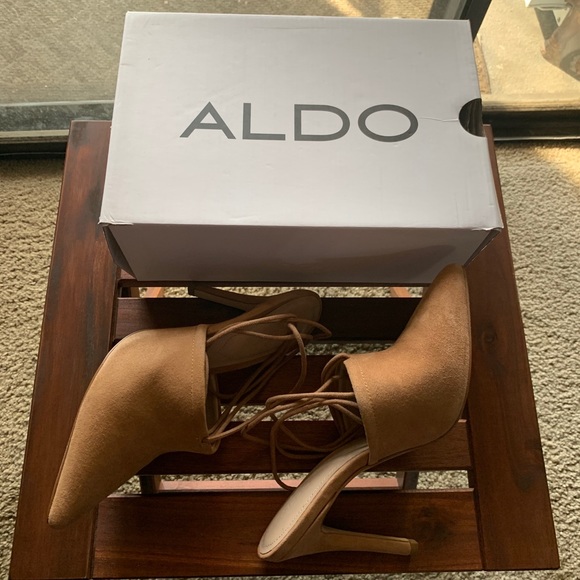 Tan suede heel ankle tie - Picture 4 of 6